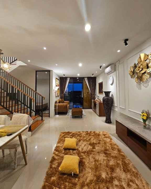 rumah mewah desain cantik di ngaglik sleman