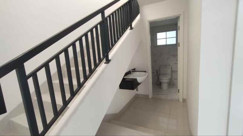 rumah mewah di terusan buahbatu bandung