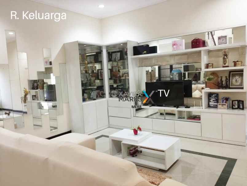 rumah mewah elit dan favorit galaxy bumi permai araya