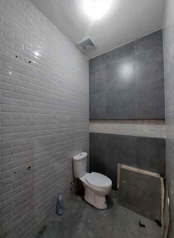 rumah mewah free kitchen set lokasi borobudur