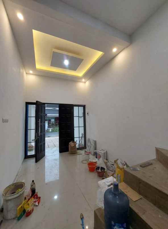 rumah mewah free kitchen set lokasi borobudur