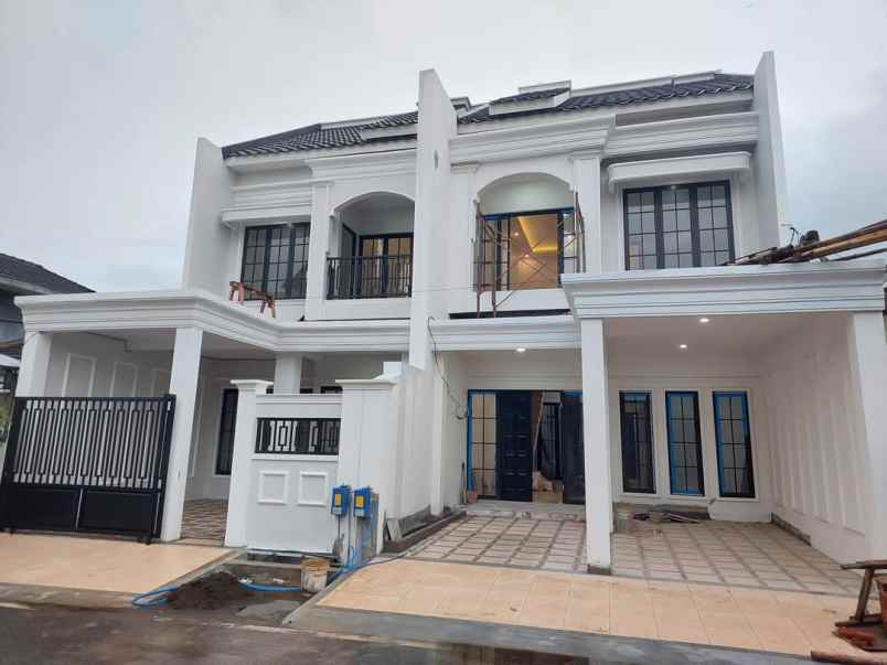 rumah mewah free kitchen set lokasi borobudur