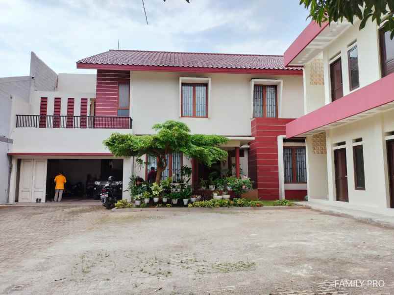 rumah mewah lahan luas di bintaro sektor 2