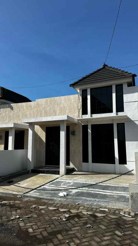 rumah minimalis modern lokasi dekat rs wafa husada