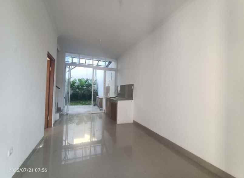 rumah minimalis one gate system dekat seseh dan canggu