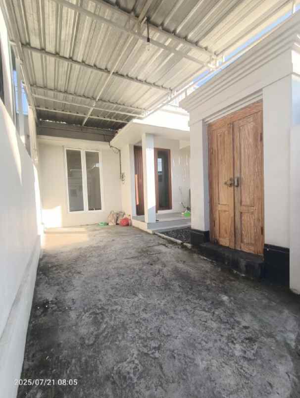 rumah minimalis one gate system dekat seseh dan canggu