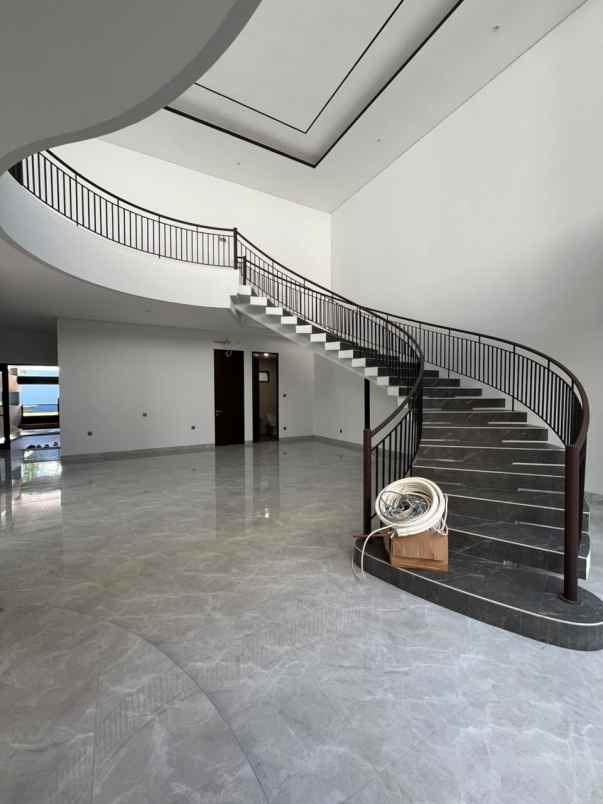 rumah murah citraland taman golf surabaya