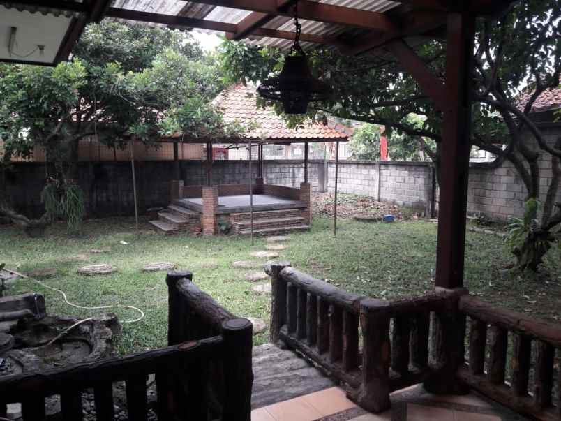 rumah nyaman halaman luas di bubulak bogor kota