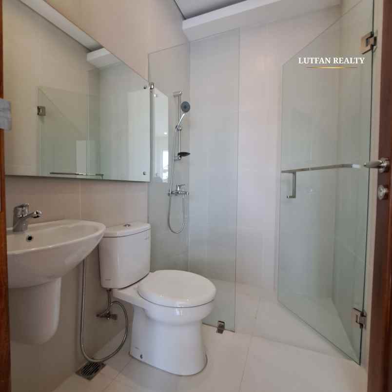 rumah pejaten barat skandinavian modern non cluster