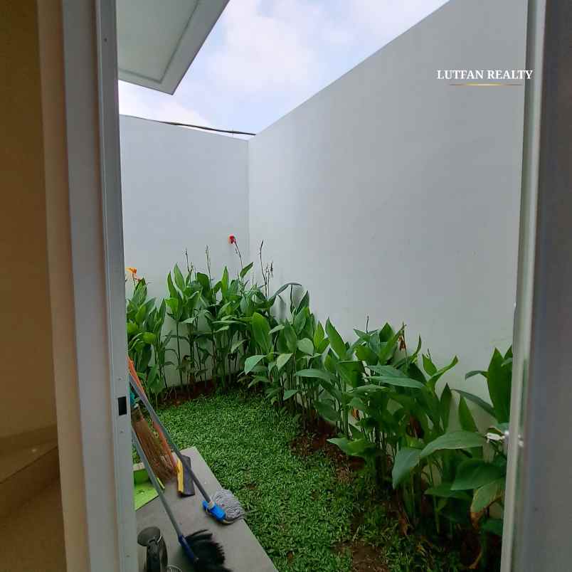 rumah pejaten barat skandinavian modern non cluster