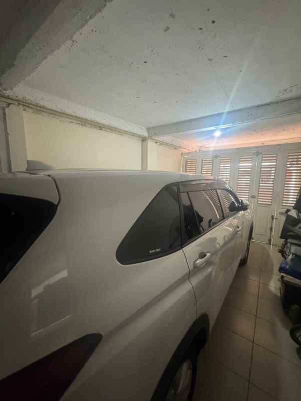 rumah second dalam komplek di rawamangun jaktim