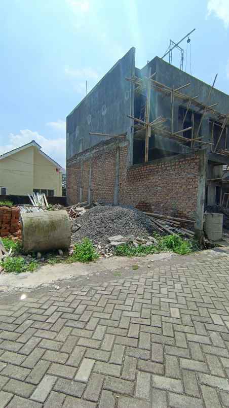 rumah shm nempel rs ketileng tembalang semarang