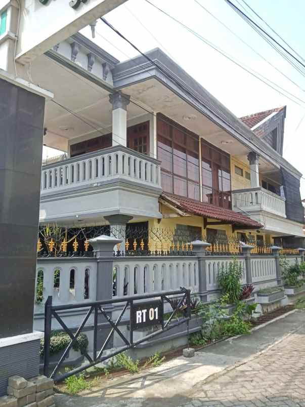 rumah siap huni cocok untuk kos di sawojajar