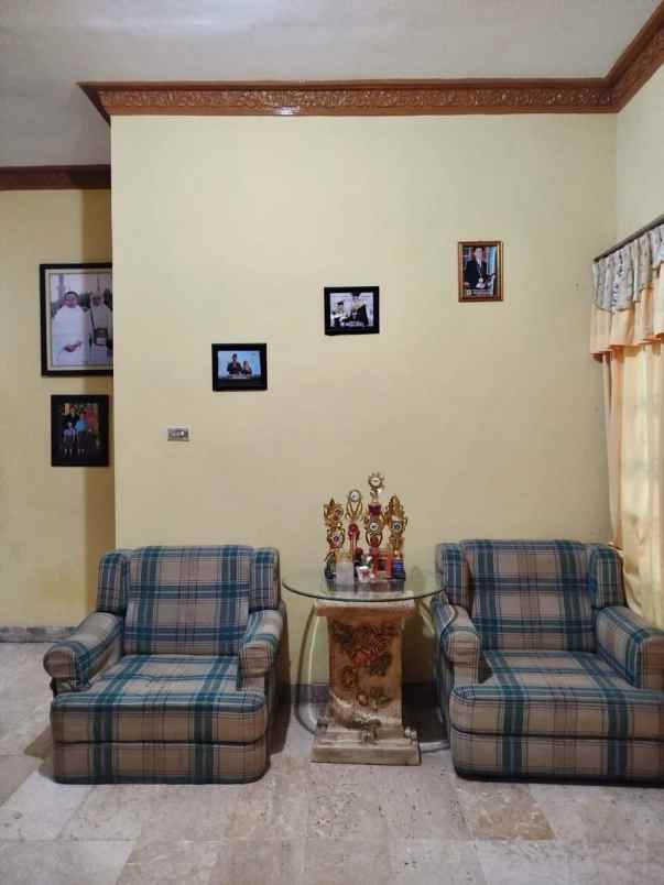 rumah siap huni cocok untuk kos di sawojajar