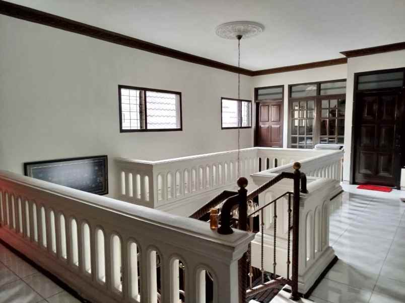 rumah siap huni cocok untuk kos di sawojajar