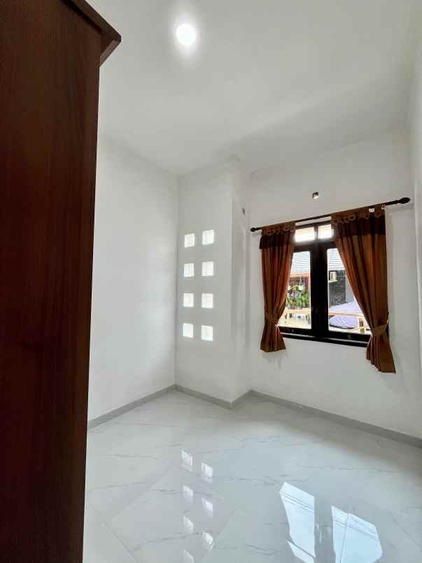 rumah siap huni di arcamanik bandung