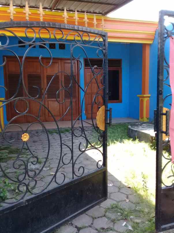 rumah siwal gentan baki sukoharjo
