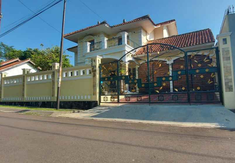 rumah tengah kota ungaran