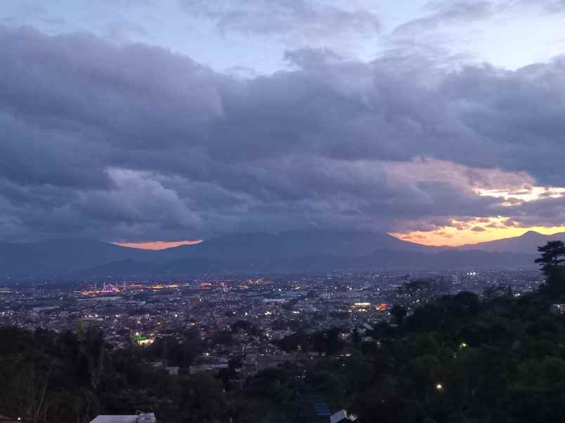 rumah view kota bandung tanah luas 360m2 shm bdg timu