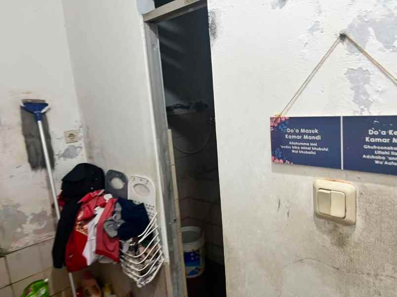 tanah jual di komplek dpr ri meruya selatan kembangan