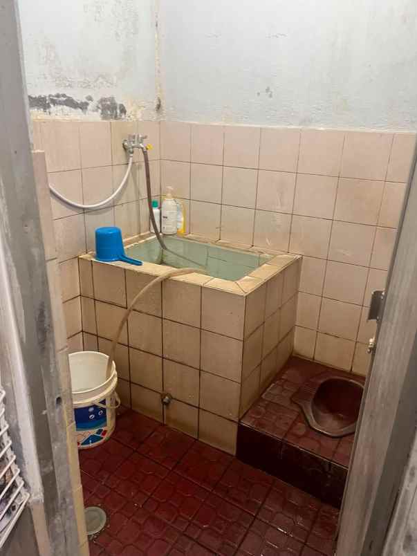 tanah jual di komplek dpr ri meruya selatan kembangan