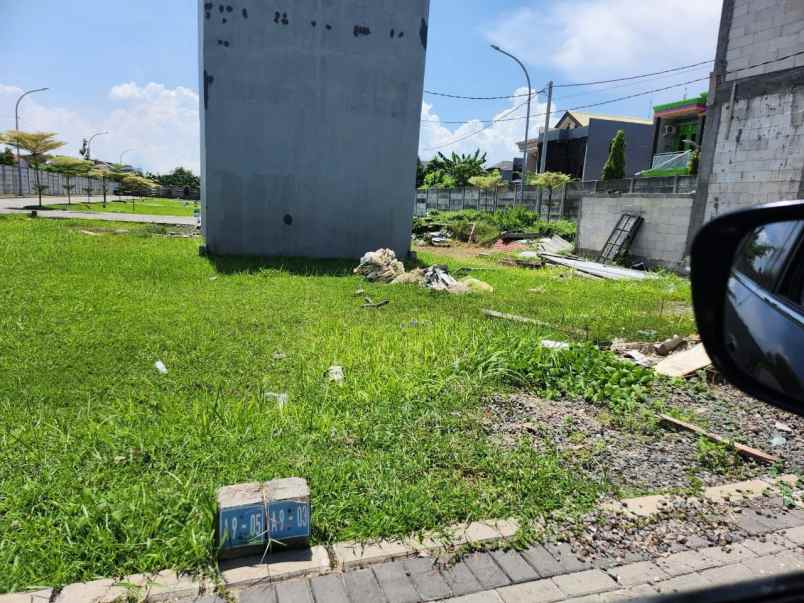 tanah kavling di perumahan cloverville rungkut