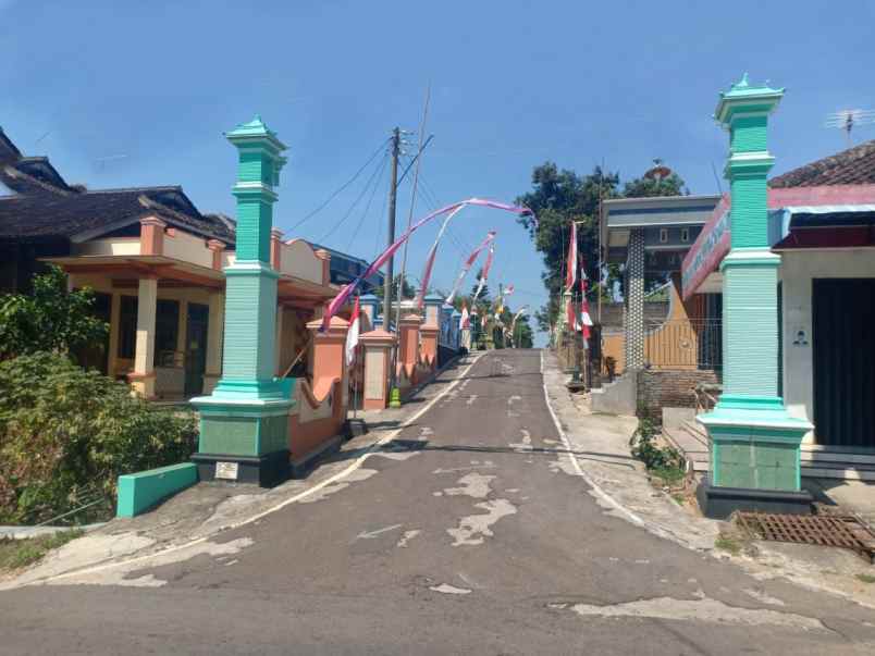 tanah kerjo karanganyar