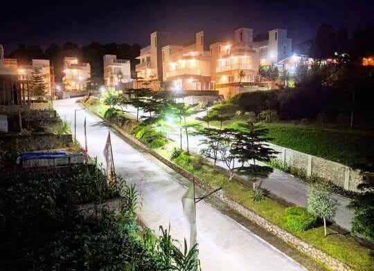 villa jl pasir halang no 33