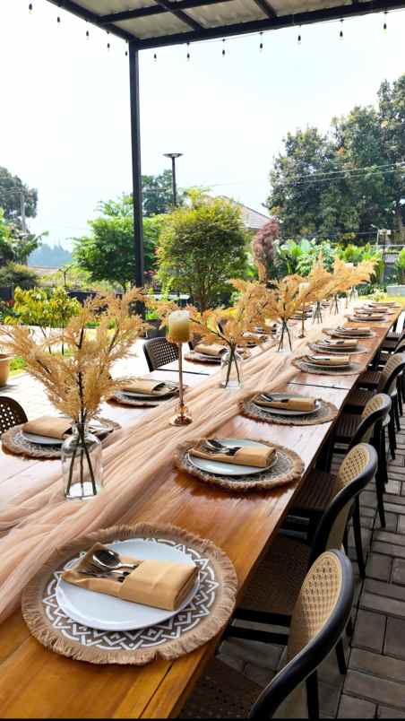 villa mewah di cisarua kabupaten bogor