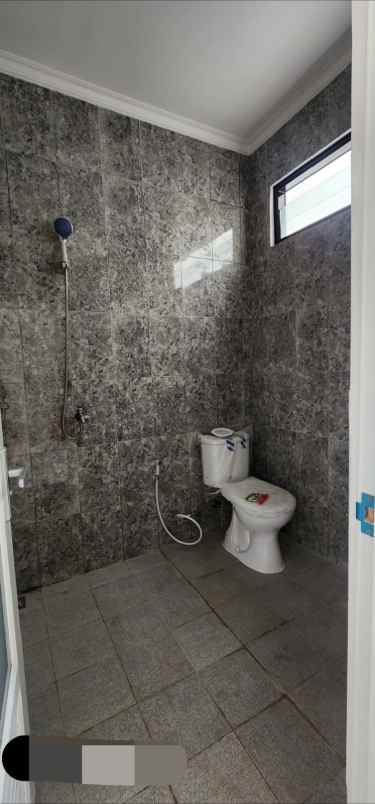 white orchid tanahbaru rumah mewah dekat jaksel