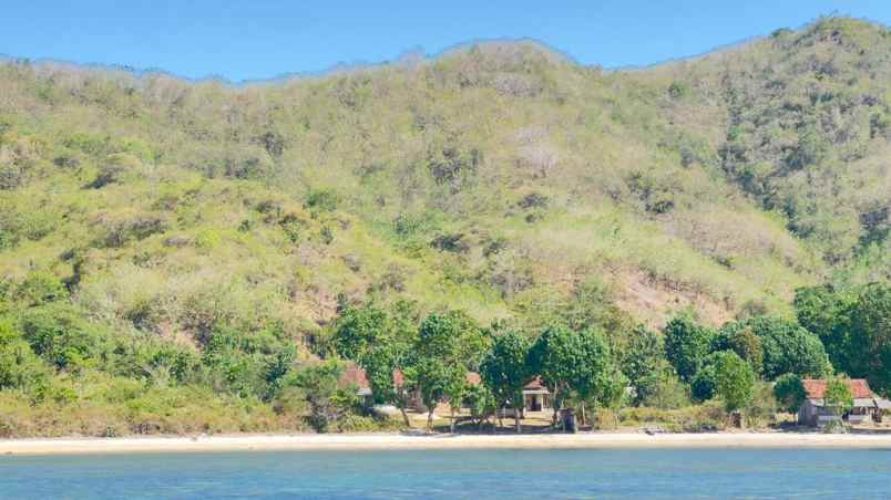 01 dijual tanah bukit di sekotong lombok