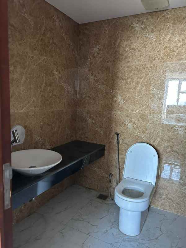 apartemen grand sungkono lagoon