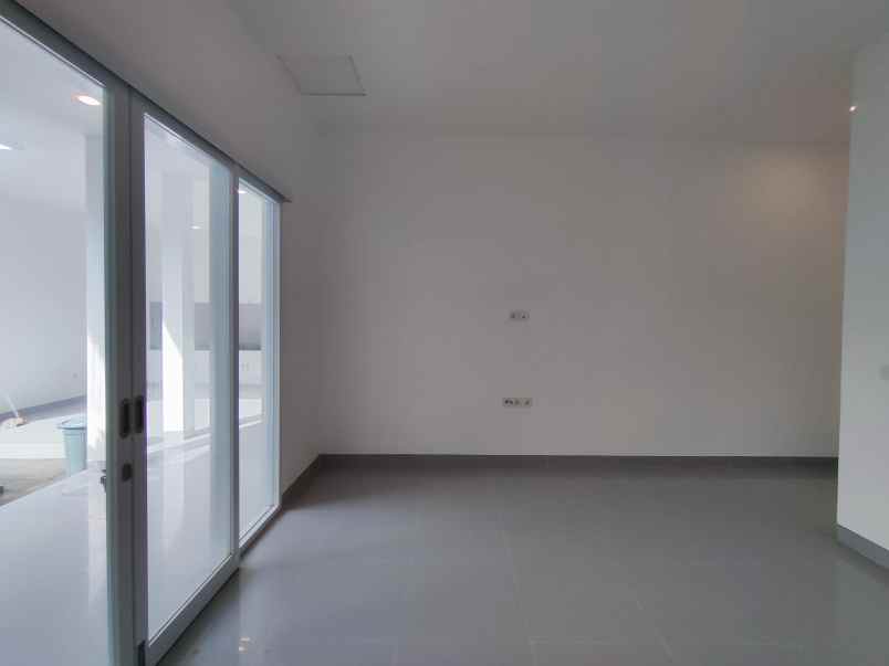 bl 140 for rent modern villa di seminyak badung bali