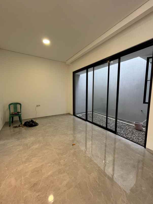 cluster mewah 2 lantai strategis di kedaung depok