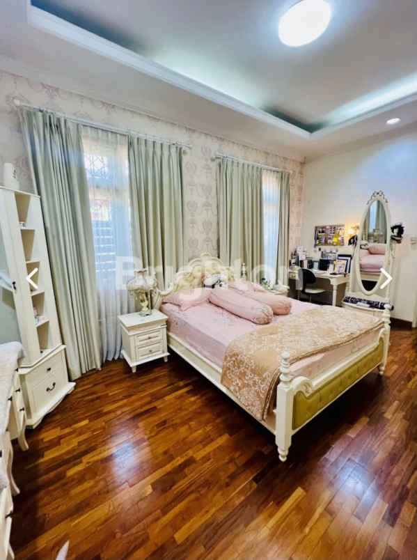 dijjual rumah mewah nyaman dan aman jagakarsa