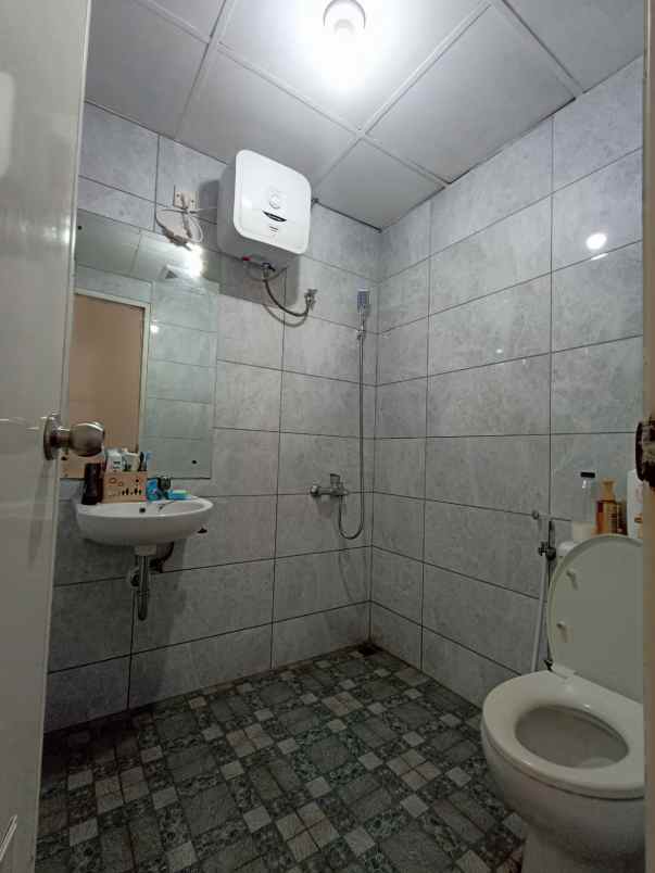 dijual apartemen mediterania garden