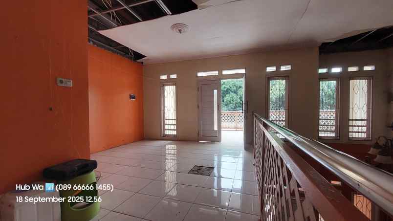 dijual cepat murah rumah 2 lantai dekat bandara soeta