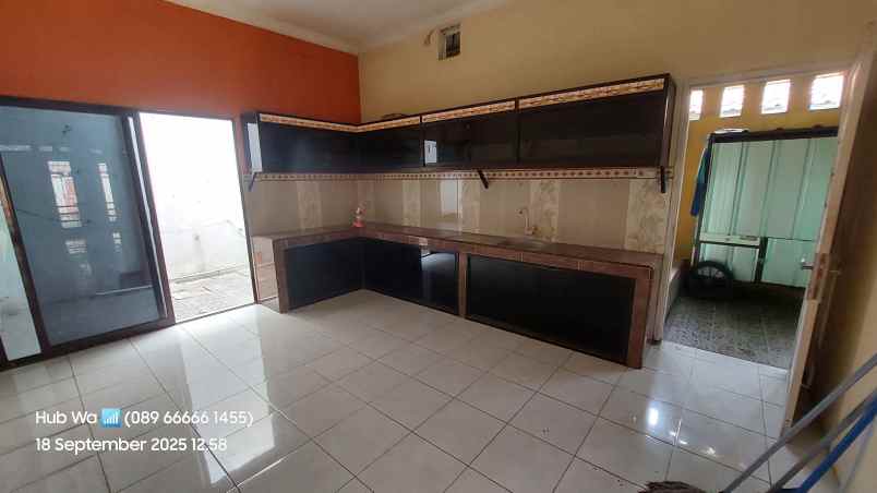 dijual cepat murah rumah 2 lantai dekat bandara soeta