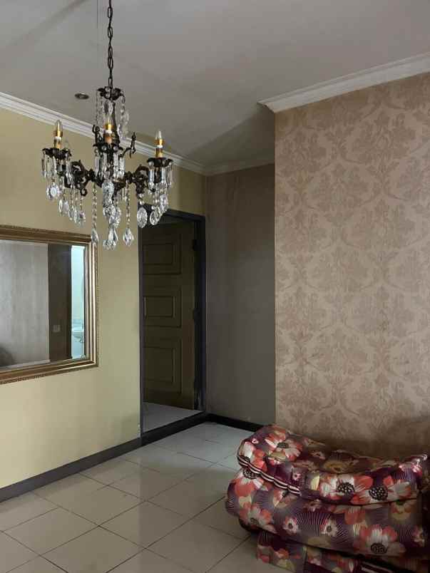 dijual cepat rumah karawaci tangerang