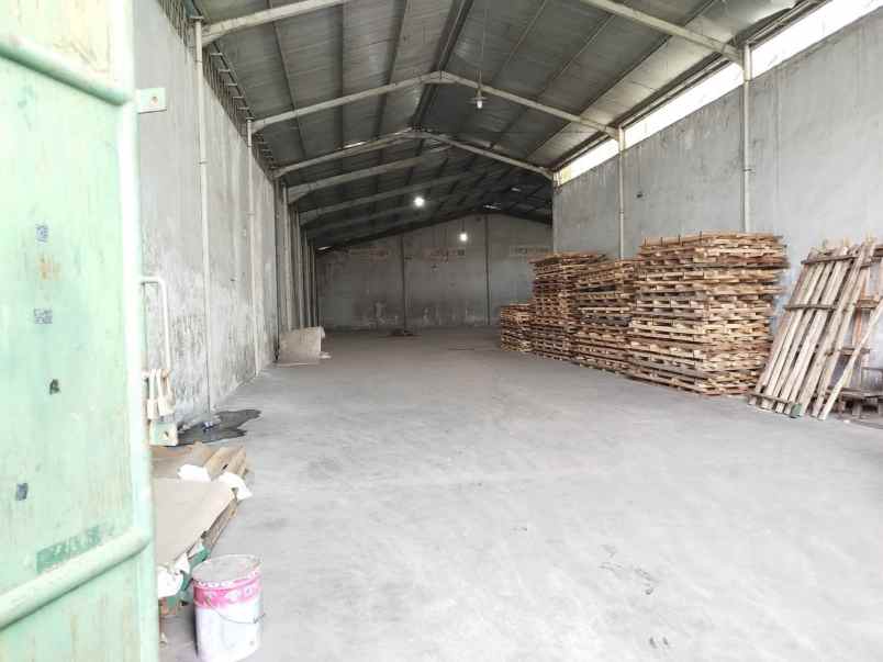 dijual disewakan gudang di sidoarjo