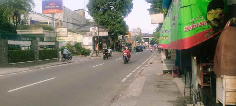 dijual kost utan kayu