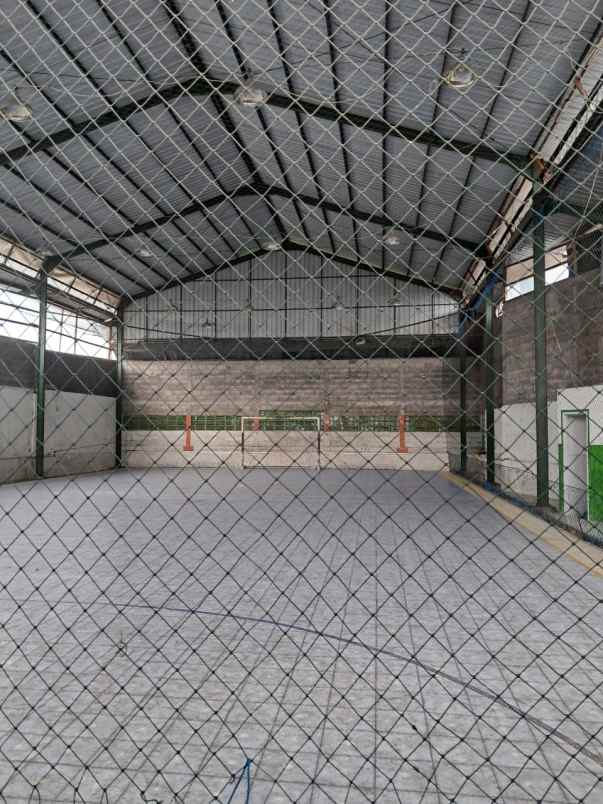 dijual lapangan futsal di tretes