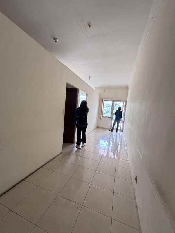 dijual ruko sorowajan banguntapan dekat jec