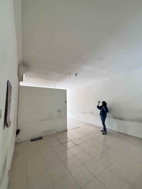 dijual ruko sorowajan banguntapan dekat jec
