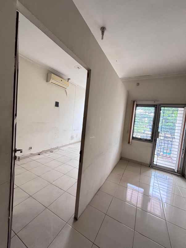 dijual ruko sorowajan banguntapan dekat jec