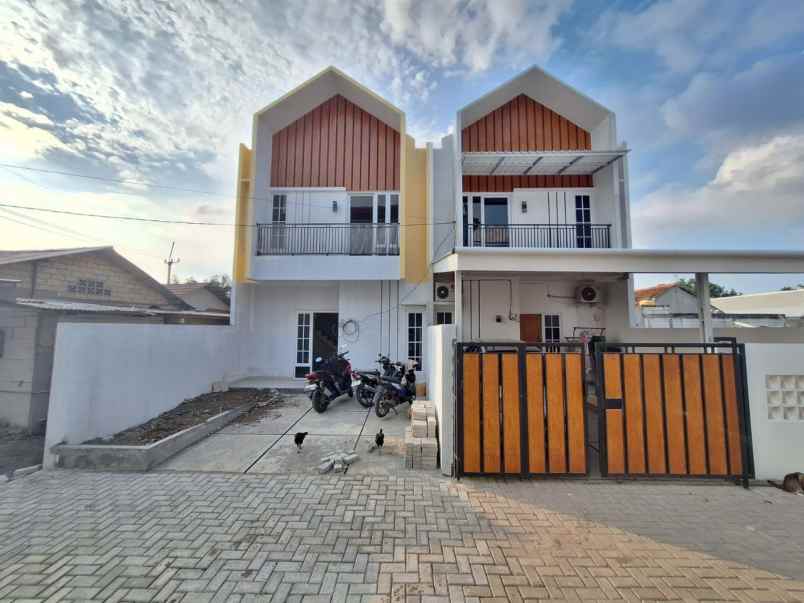 dijual rumah abdul gani raya
