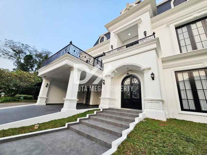 dijual rumah american classic di bintaro