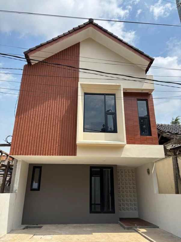 dijual rumah antapani bandung