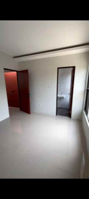 dijual rumah antapani bandung