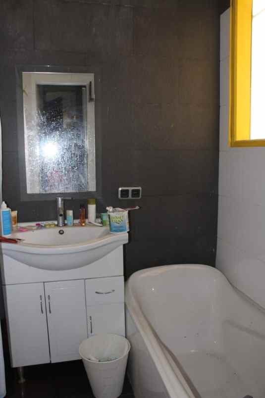 dijual rumah antapani kodya bandung